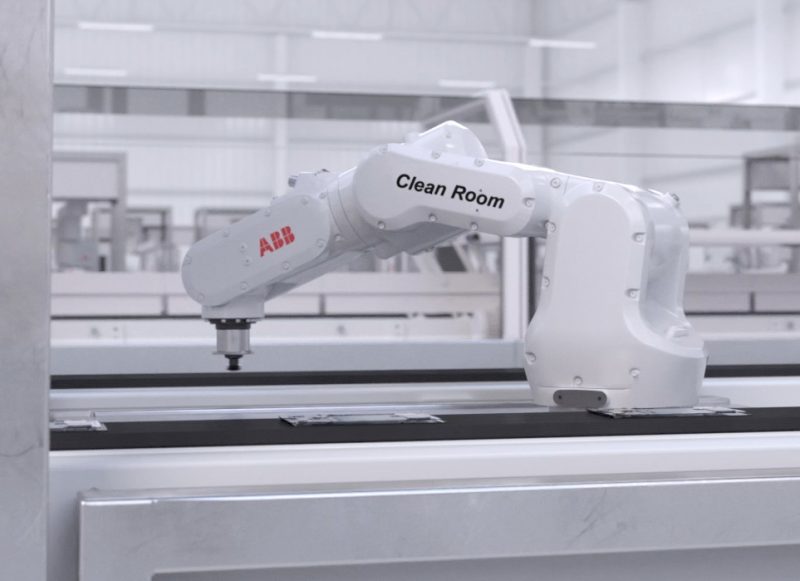 ABB definisce con il robot IRB 1100 nuovi standard nell’automazione delle camere bianche