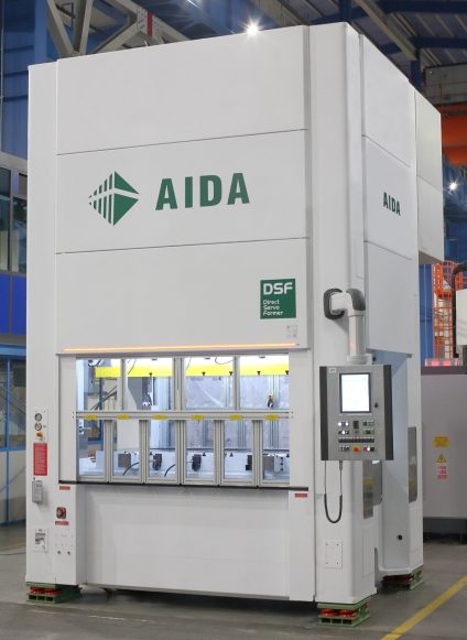 Aida presenta la nuova servo pressa ad azionamento diretto
