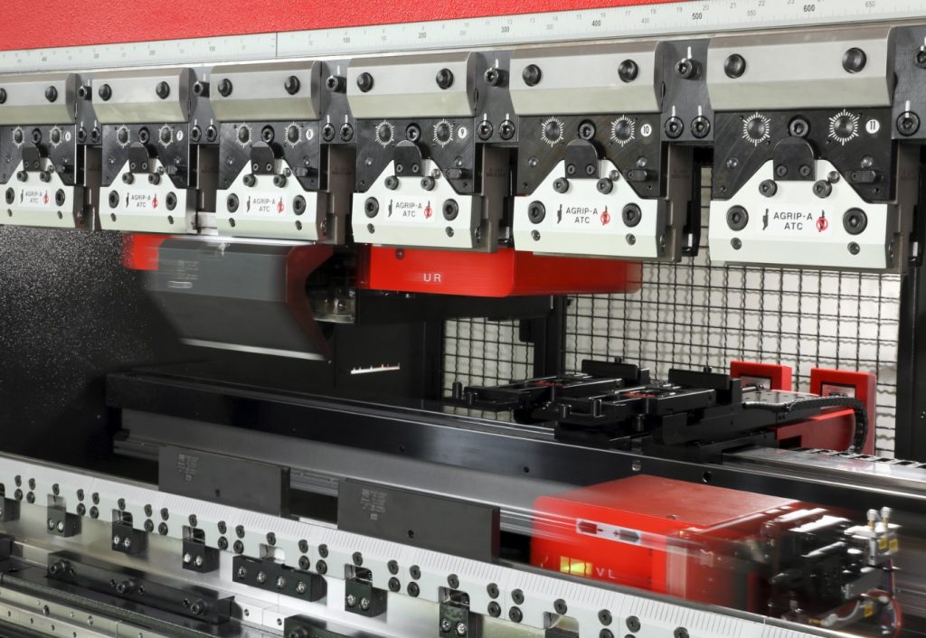 Amada, automatizzare anche i piccoli lotti
