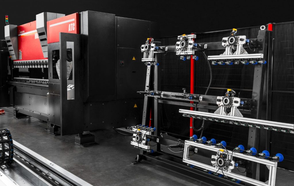 Amada, automatizzare anche i piccoli lotti