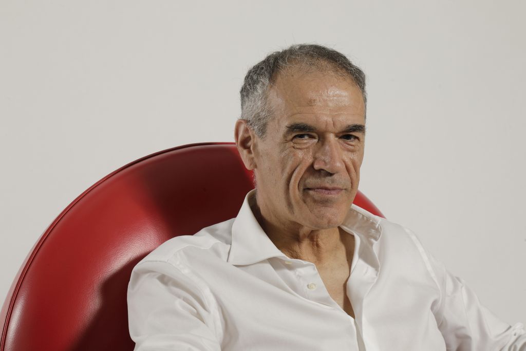 Cottarelli: facilitare investimenti e attività d'impresa