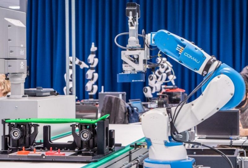 Le tecnologie innovative di Comau per la smart factory nel Competence Center CIM 4.0