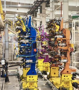 Comau protagonista in Cina per la produzione dei veicoli elettrici di Hycan
