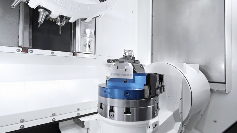 DMG Mori automatizza la lavorazione a 5 assi in spazi ridottissimi
