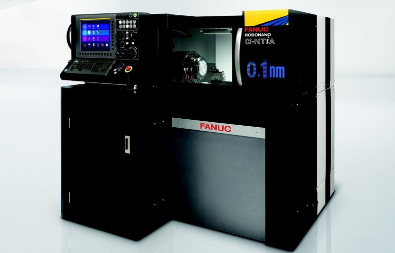 Finitura di superfici ottiche di qualità con la nuova Fanuc Robonano α-NTiA