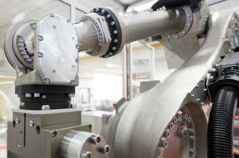 Robot per lavaggio industriale