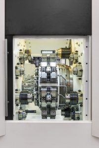 Lavorazione di particolari torniti da barra con macchine transfer