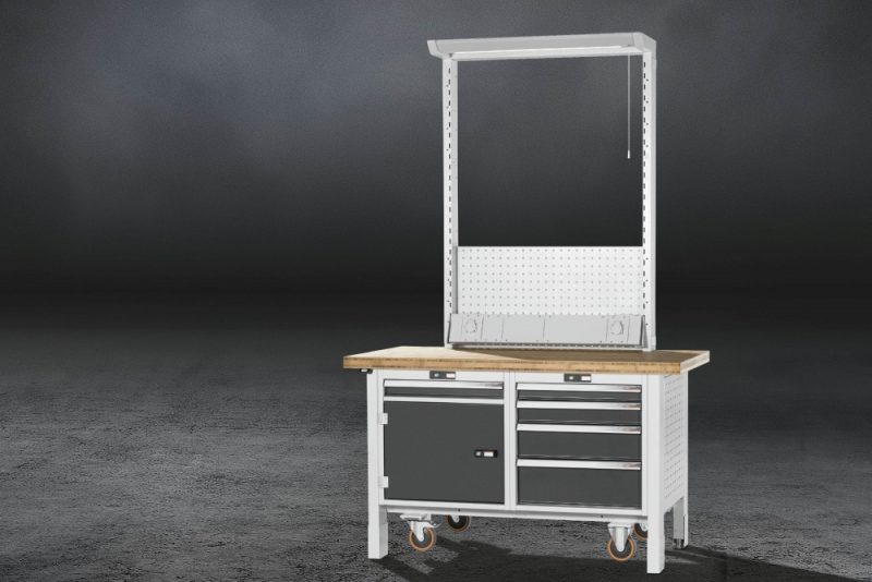 Un banco da lavoro ergonomico e flessibile