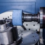 La gamma Clock EVO è in grado di eseguire fresature, torniture e rettifiche di precisione