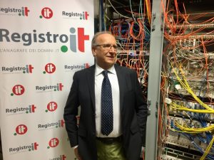 Marco Conti, Direttore dell’Istituto di Informatica e Telematica (IIT) del CNR di Pisa e coordinatore del Comitato di indirizzo per il Dottorato Nazionale in Intelligenza Artificiale