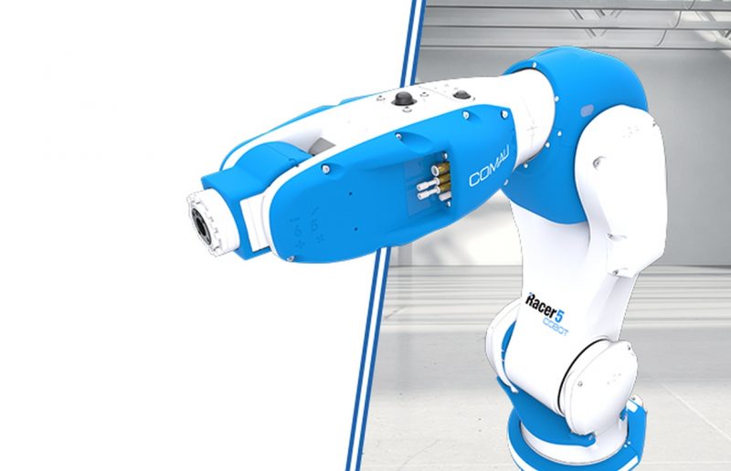 Racer-5-0.80 COBOT di Comau: i robot collaborativi diventano produttivi