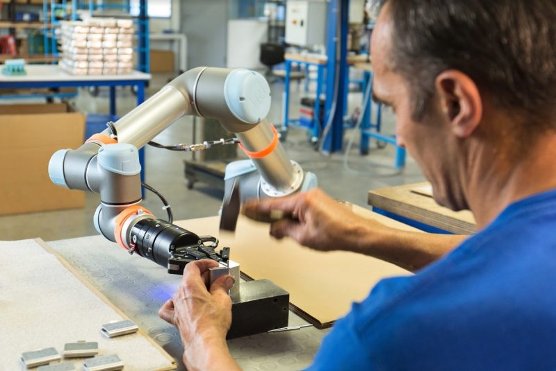 Universal Robots a MecSpe 2018, collaborativi a 360°