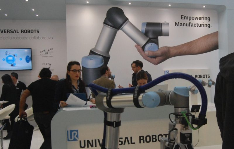 Universal Robots per il mondo della plastica e del packaging