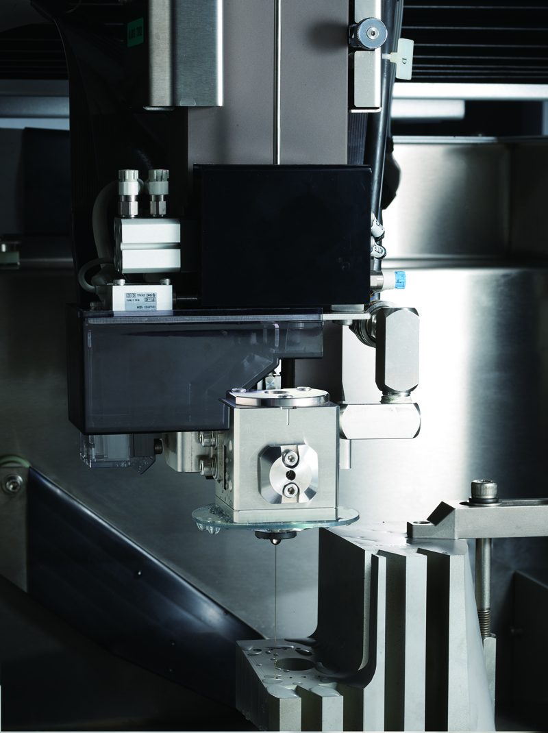 EDM – Velocità e precisione nella costruzione stampi