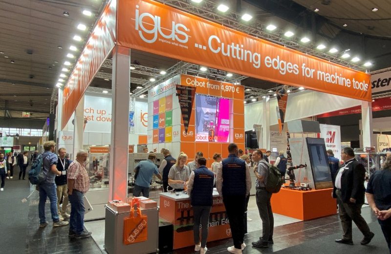 Tecnologie “Tech up, Cost down” con igus in EMO