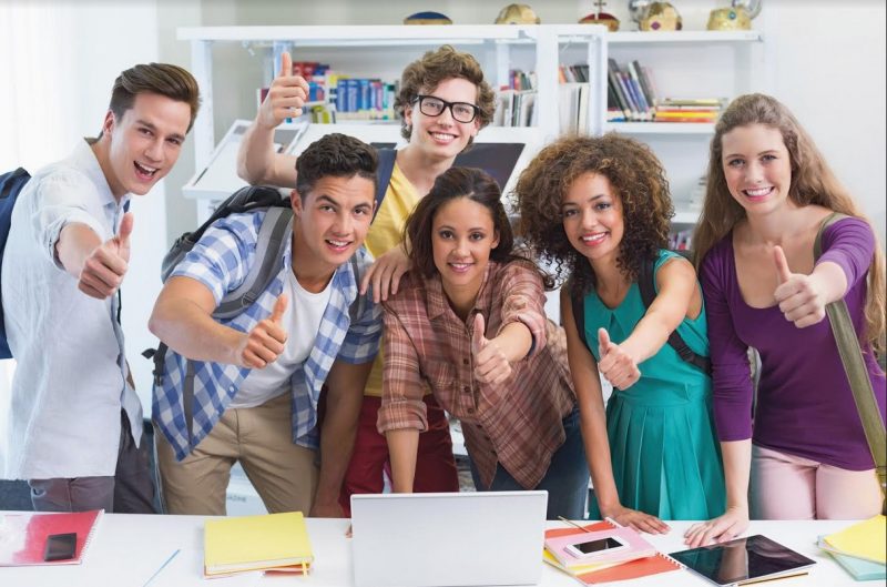 “Formazione… con un click”, Siemens lancia un’iniziativa digitale per le scuole