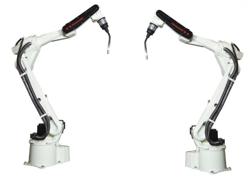 Robot di saldatura ad arco e manipolazione di taglia media